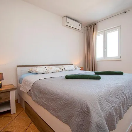 Vikendica House Suzana Banjole
