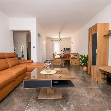 Nyaraló House Suzana