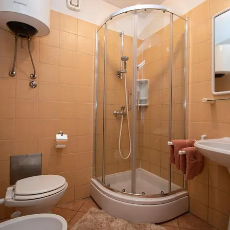 House Suzana Vikendica